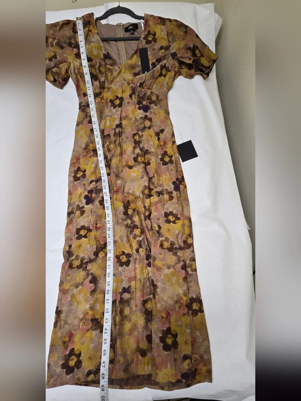 NWT Marvelously Stylish Brown Floral Flutter Sleeve Midi Dress Size M